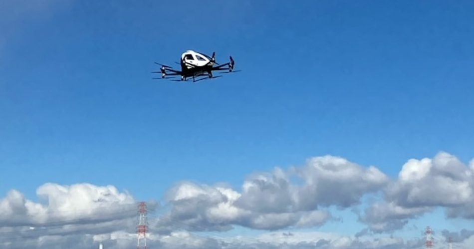 空飛ぶクルマ、大阪府で初の飛行試験　枚方市と事業者 - 日本経済新聞
