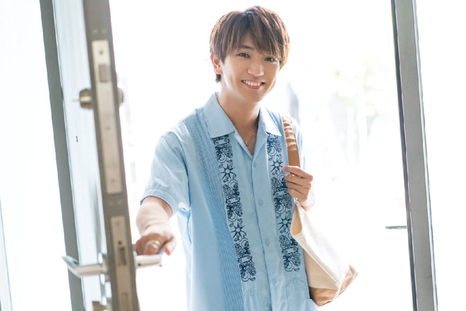 正門良規さん（Aぇ! group／関西ジャニーズJr.）が夏休みの家庭教師に！？「関西ウォーカー2023夏」の表紙が公開 | 株式会社KADOKAWAのプレスリリース