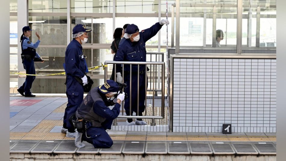 大阪・泉佐野のりんくうタウン駅から「顔刺された」、３人けが : 読売新聞