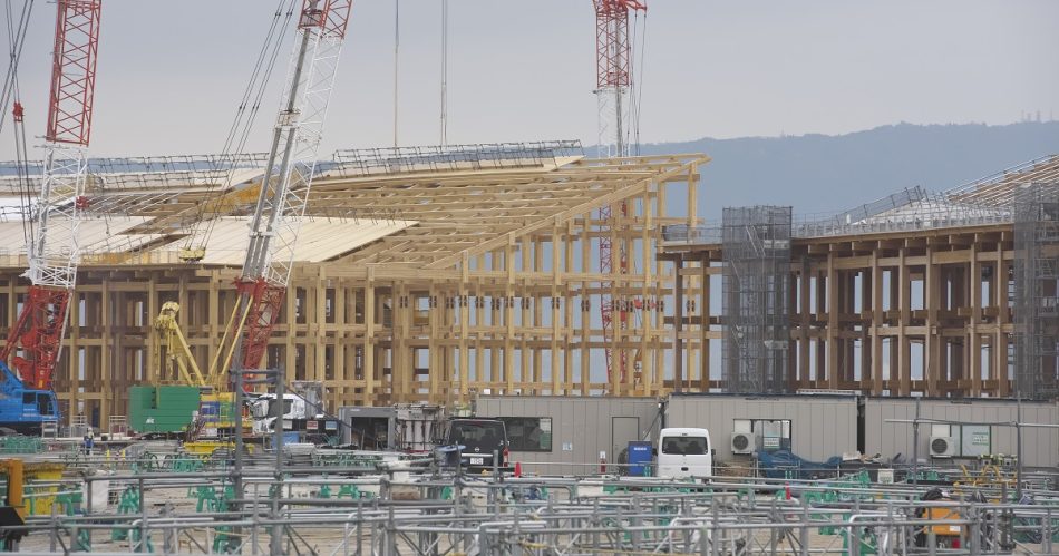 万博閉幕後の「大屋根」どう使うか、現地保存も視野に活用案を公募 | 日経クロステック（xTECH）