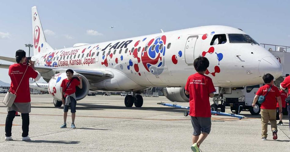 日航、万博盛り上げで遊覧　ミャクミャク機、抽選搭乗 - 産経ニュース