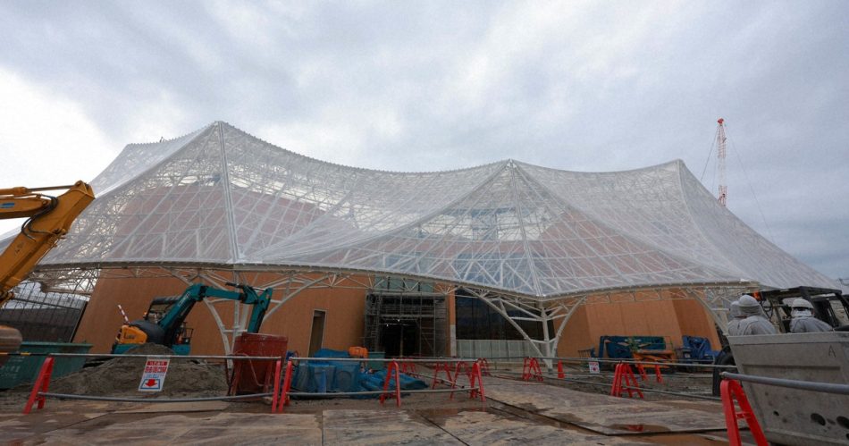 大阪・関西万博の建設現場で労災事故　大阪・夢洲 [写真特集1/6] | 毎日新聞