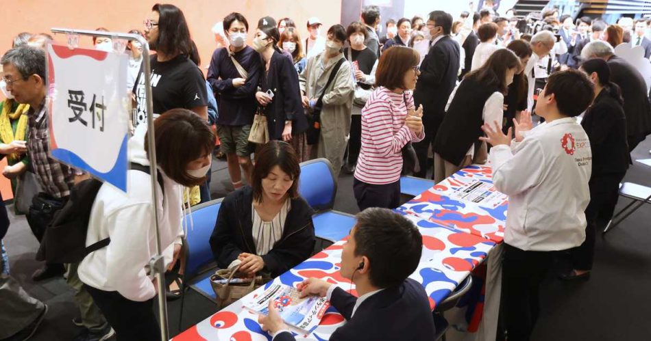 ボランティアから感じる「万博熱」 期待の高まり実感 from 大阪社会部 - 産経ニュース