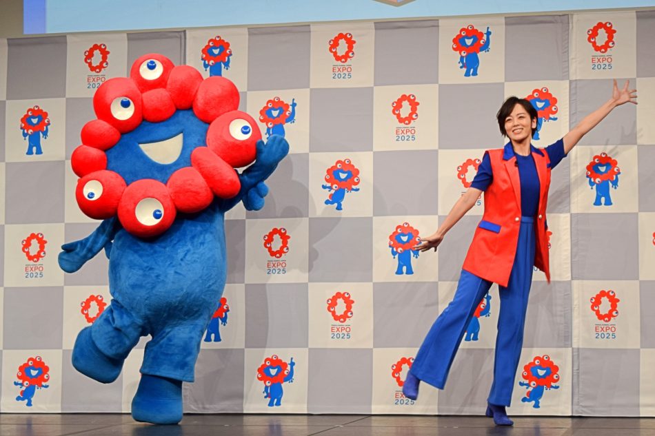 俳優の伊原六花さんが大阪・関西万博の「ミャクミャクぽん！ダンス」初披露 - 展示会とMICE