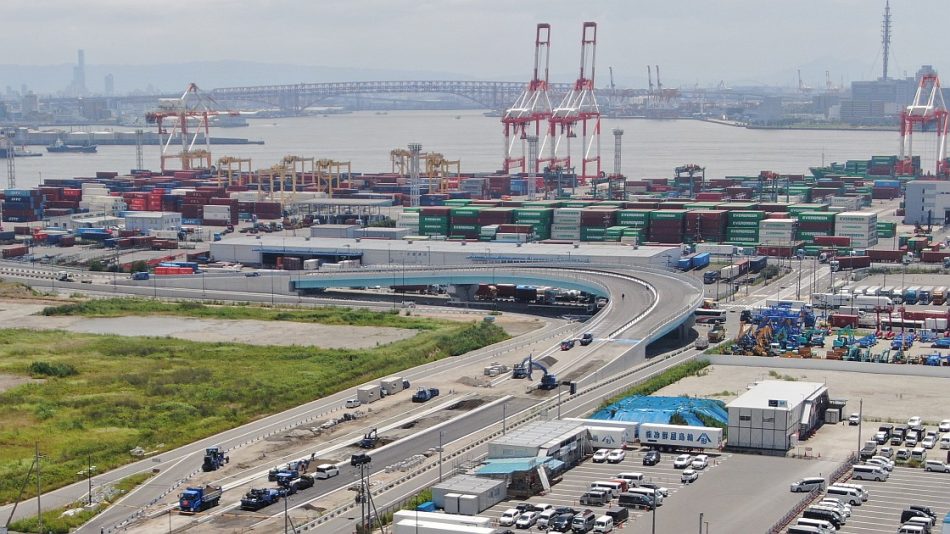 万博の工事車両を止めるな、夢洲で橋の開通5カ月前倒しの奮闘 | 日経クロステック（xTECH）