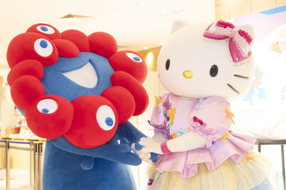 【大阪・関西万博】キティラーは絶対買って！ ミャクミャク×サンリオのコラボグッズが発売 - モデルプレス