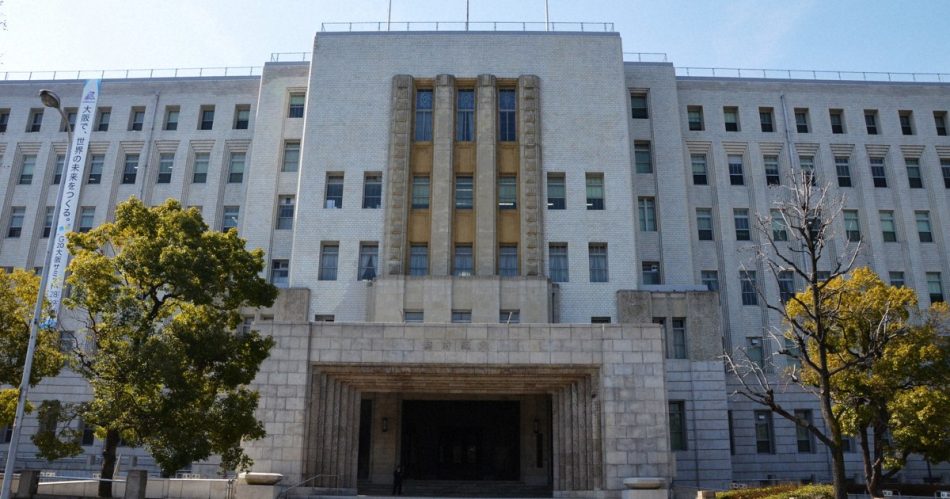 大阪版ライドシェア実現を 府議会万博特別委が国に要望 | 毎日新聞