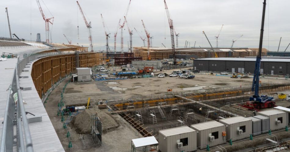 大阪・関西万博の「深刻な工事の遅れ」、じつはあの「木造リング」が大きな影響を与えていた(森山 高至) | 現代ビジネス | 講談社(1/3)