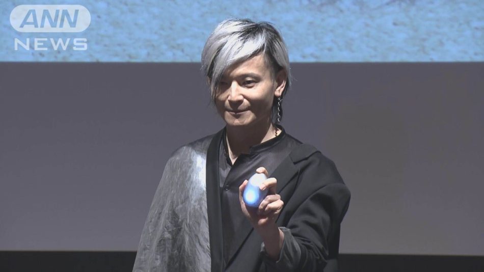 大阪・関西万博　中核パビリオン“石ころ”が案内