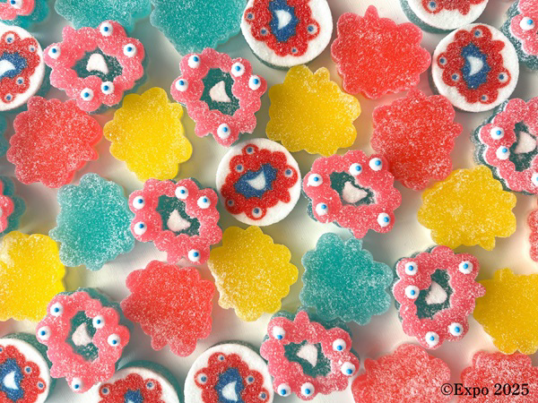 大阪・関西万博公式キャラ「ミャクミャク」をかたどったゼリー缶が登場!|ニフティニュース