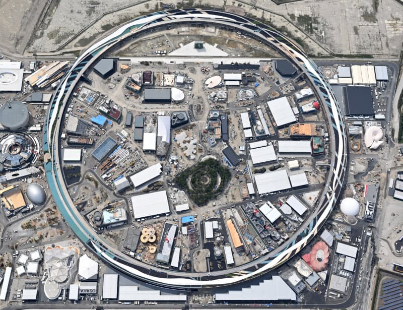 大阪・関西万博開幕まで半年　「未来への投資」周知を - 日本経済新聞