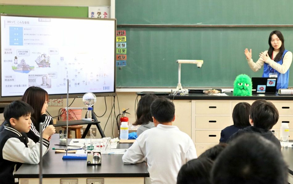滋賀県の小学校で「大阪・関西万博」の出張授業　アンモニアの発生実験｜社会｜地域のニュース｜京都新聞