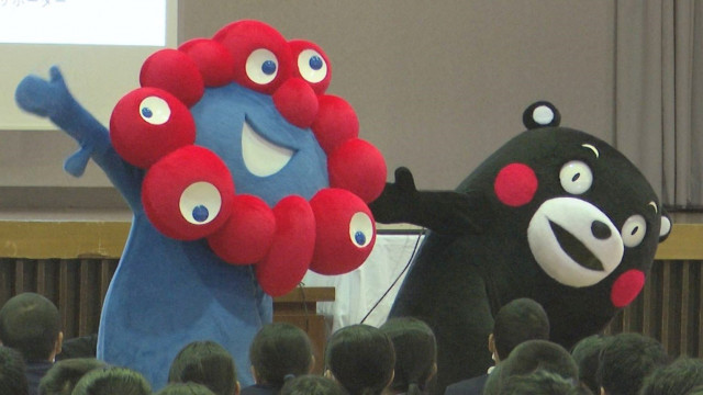 「感謝を持って優しくなれたら」“くまモンの生みの親” 大阪・関西万博のプロデューサー小山薫堂氏が講演　熊本(RKK熊本放送) - goo ニュース