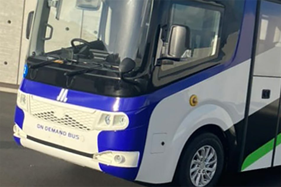 EVモーターズ・ジャパンが大阪メトロに小型乗合EVバスを28台納車