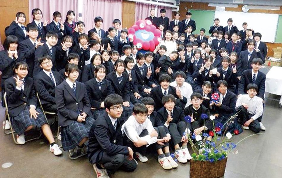 南足柄中学校で万博の出前授業 | 足柄 | タウンニュース