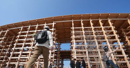 大阪・関西万博会場、夢洲駅で来場者一時滞留　雑踏事故懸念の声 - サンスポ