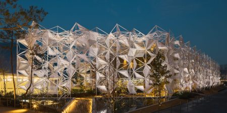 「大阪・関西万博」で世界が注目する、大胆かつ軽やかな永山祐子の建築 | ELLE DECOR [エル・デコ]