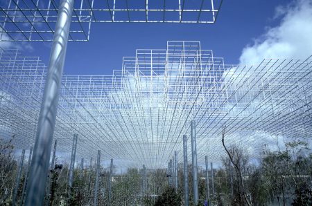 SANAAが建築デザインを担当した宮田裕章氏プロデュースのパビリオン〈Better Co-Being〉 ｜流行・トレンド・海外事例｜TECTURE MAG（テクチャーマガジン） |　空間デザイン・建築メディア