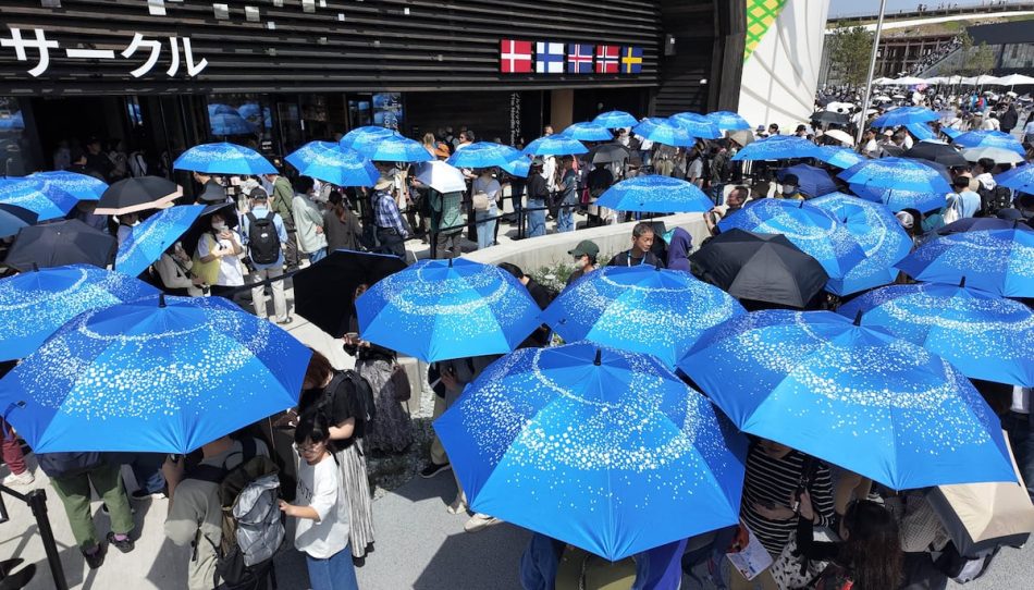 万博「初の土曜」は暑さが試練　給水所に行列、リングの下でダウン…混雑は順調に解消（産経新聞） - Yahoo!ニュース
