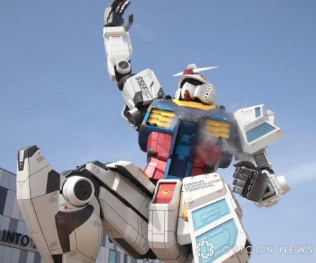 大阪・関西万博のガンダム、ジオング、ハロがアクスタ化　雑貨やアパレルアイテムが東京でも発売：紀伊民報AGARA｜和歌山県のニュースサイト