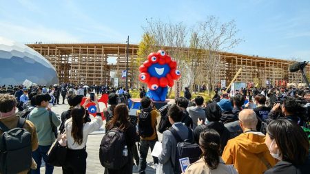 大阪･関西万博開幕で懸念高まる“ホテル不足問題”。高稼働率が続く大阪､他都市へ宿泊を分散できるか | 特集 | 東洋経済オンライン