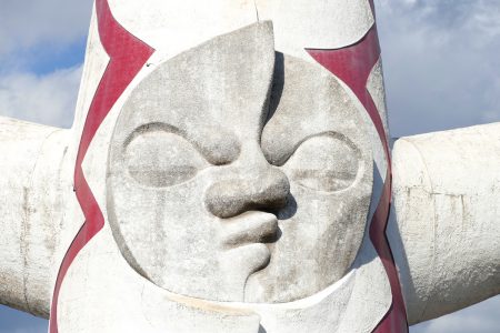 「えっ、ここ万博の会場じゃないの？」　間違えやすい駅名の悲劇　過去にはアイドルが遅刻する珍事も（マグミクス） - Yahoo!ニュース