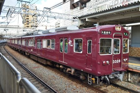 60年現役 「大阪万博2回目やで!!」な関西の電車5選 “ドクターイエロー”的な使われ方も | 乗りものニュース