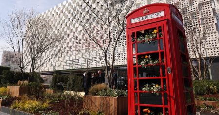 「衝撃的」な英国館のアフタヌーンティー　改善のきっかけはSNS | 毎日新聞