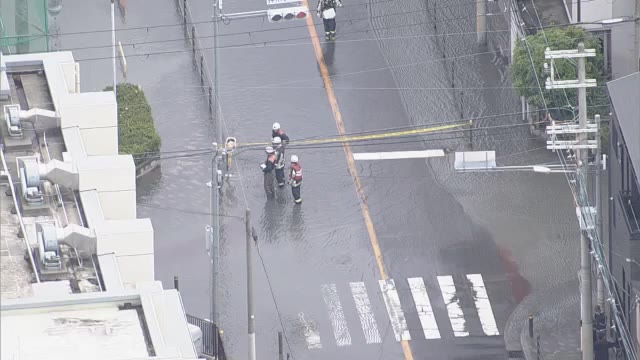 大阪で水道管破裂　大量の水が漏れ道路冠水　小学校は土曜日授業を急きょ中止　 | 関西のニュース | ニュース | 関西テレビ放送 カンテレ