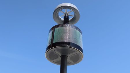 ペロブスカイト太陽電池を探して巡る大阪・関西万博　あんなとこにも　 | 日経クロステック（xTECH）