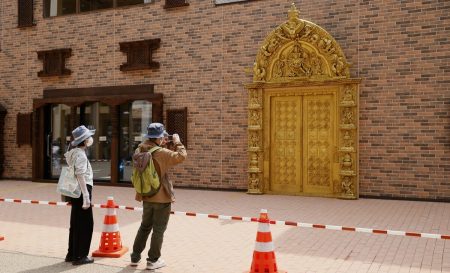 大阪・関西万博の海外パビリオン建設で“未払い”トラブル　ネパールやヨーロッパでも…　間に合わせるための設計変更で「危ない階段」設置？（AERA DIGITAL） - Yahoo!ニュース
