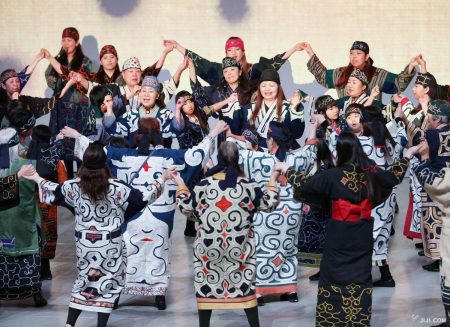 万博でアイヌ舞踊披露　北海道内外から２００人超参加：時事ドットコム