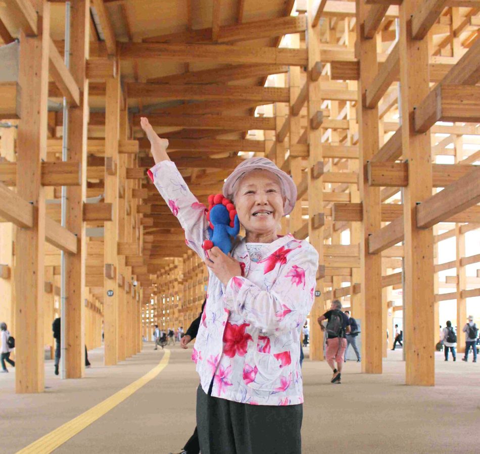 大阪・関西万博を「万博おばあちゃん」が斬る「お金の使い方、相当間違っています」「細やかな配慮がない」それでも全日程通う理由は(スポーツ報知) - Yahoo!ニュース