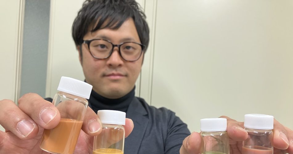 色あせない塗料や極薄の心電計 大阪万博で若手研究者が成果披露 - 日本経済新聞