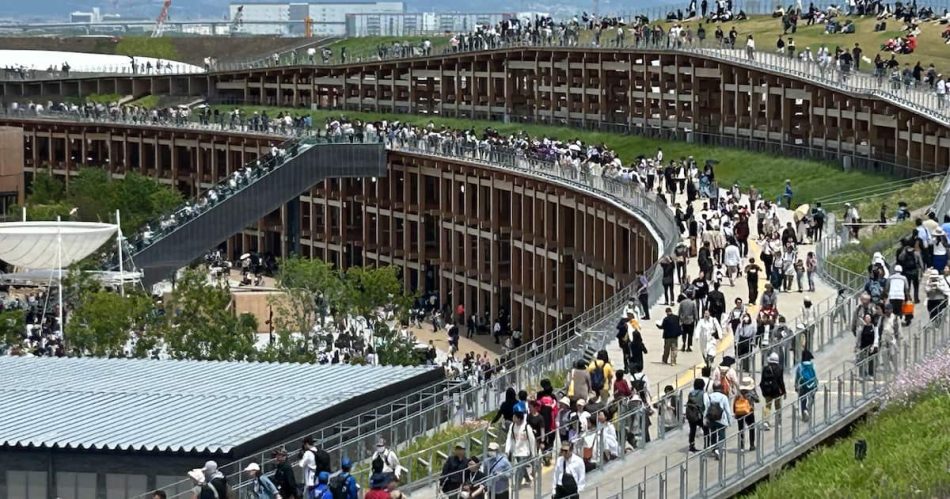 万博会場で虫が大量発生、ハエの一種「ユスリカ」　協会が殺虫剤などで対策 - 産経ニュース