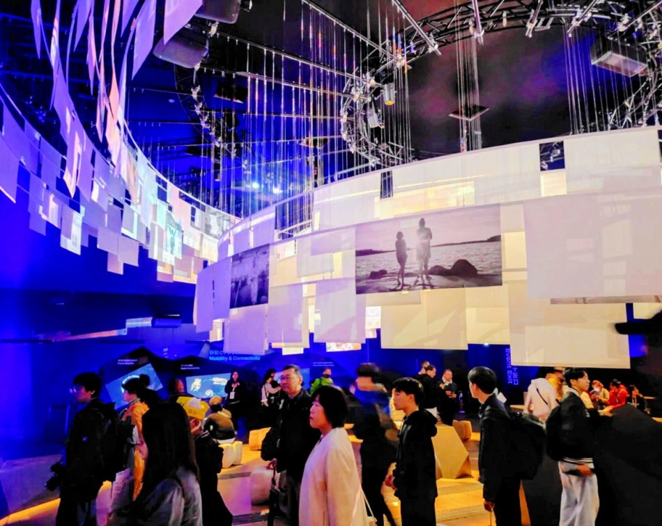 大阪万博2025に行った人にききました…パビリオンは予約する？紙の地図や食事持参は… | 催し・文化,社会 | 「ふく特」取材記事 | 福井新聞ONLINE