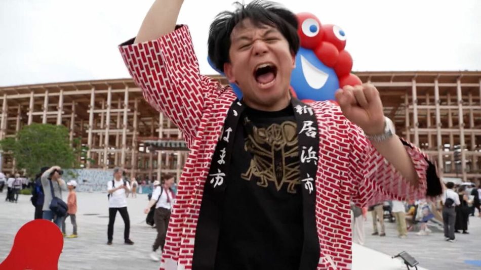 「思うように作れてバッチリ!」画家・石村嘉成さんが大阪・関西万博で版画制作を披露 | 岡山・香川のニュース | 天気 | RSK山陽放送 (1ページ)