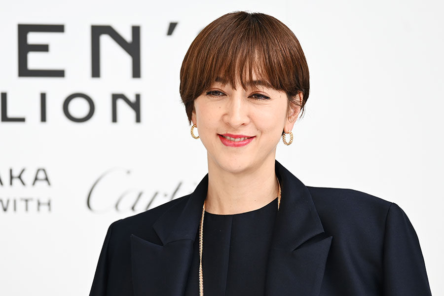 万博に滝川クリステル登壇、涙ぐみ「戦っている女性がたくさんいる」 » Lmaga.jp