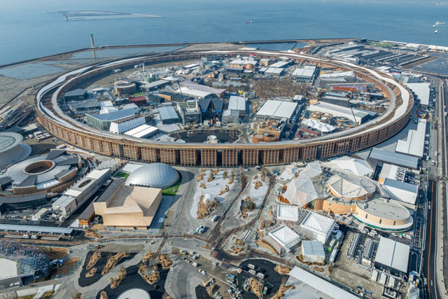 行ってがっかりした「大阪・関西万博パビリオン」ランキング！3位「韓国パビリオン」、2位「よしもと waraii myraii館」を抑えた1位は？（女性自身）｜ｄメニューニュース（NTTドコモ）