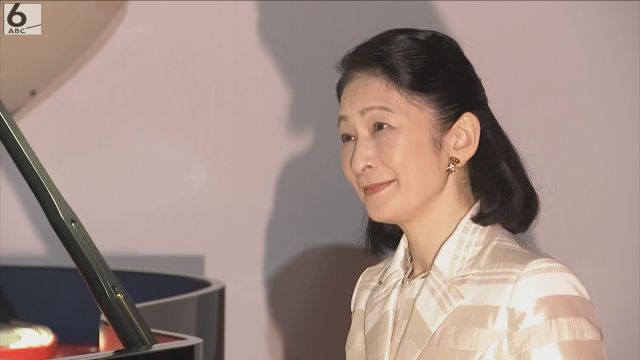 紀子さまが万博会場へ　スイス・オーストリアのパビリオンを視察