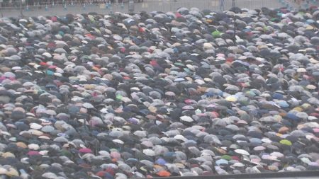 【速報】万博の来場者が600万人を達成‥2日の来場者は約14万人　1週間前の月曜よりも約5000人減（MBSニュース） - Yahoo!ニュース