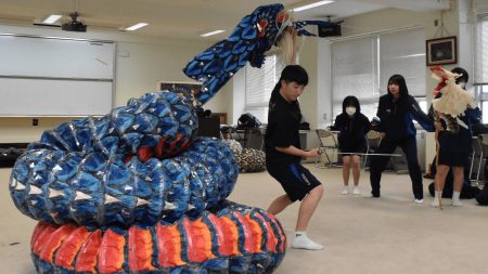 浜田商業高校の石見神楽、大阪・関西万博で披露へ | 中国新聞デジタル