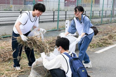 大阪・関西万博開催地「夢洲」で「スポGOMI」を開催：紀伊民報AGARA｜和歌山県のニュースサイト