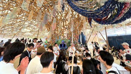 【大阪・関西万博】シグネチャーパビリオン「いのちの遊び場 クラゲ館」で「育てる里山プロジェクト」が里山楽器ワークショップ開催 ｜立命館大学