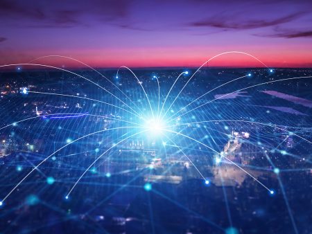NTTが「IOWN 2.0」を大阪・関西万博で披露、リアルと仮想が融合する次世代通信の最前線 - ZDNET Japan