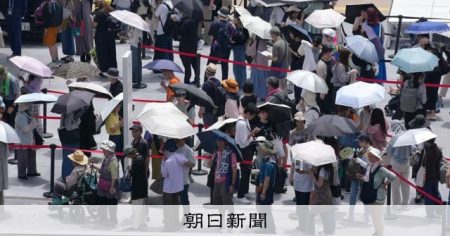 高温多湿の二重苦、大阪で「酷暑万博」本格化　運営側は最大限の警戒 [大阪府] [大阪・関西万博2025][リング][ミャクミャク][ユスリカ]：朝日新聞