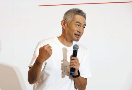 イチローさん、大阪・関西万博でトークショー　「日本から30枚とか、何十枚単位で送ってもらって」おバカTシャツを振り返る：中日スポーツ・東京中日スポーツ