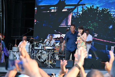 万博丸ごとブラジルの音楽フェス？異次元スケールのナショナルデー | Lmaga.jp