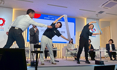 大阪・関西万博会場で行われた「令和7年度 健康寿命をのばそう！サロン in EXPO」で村山敏夫准教授が研究室の活動を紹介しました | トピックス | ニュース - 新潟大学