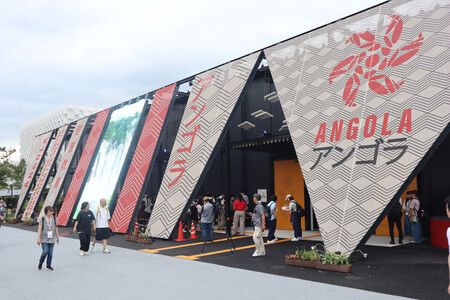 アンゴラ館が再開＝大阪・関西万博 | nippon.com